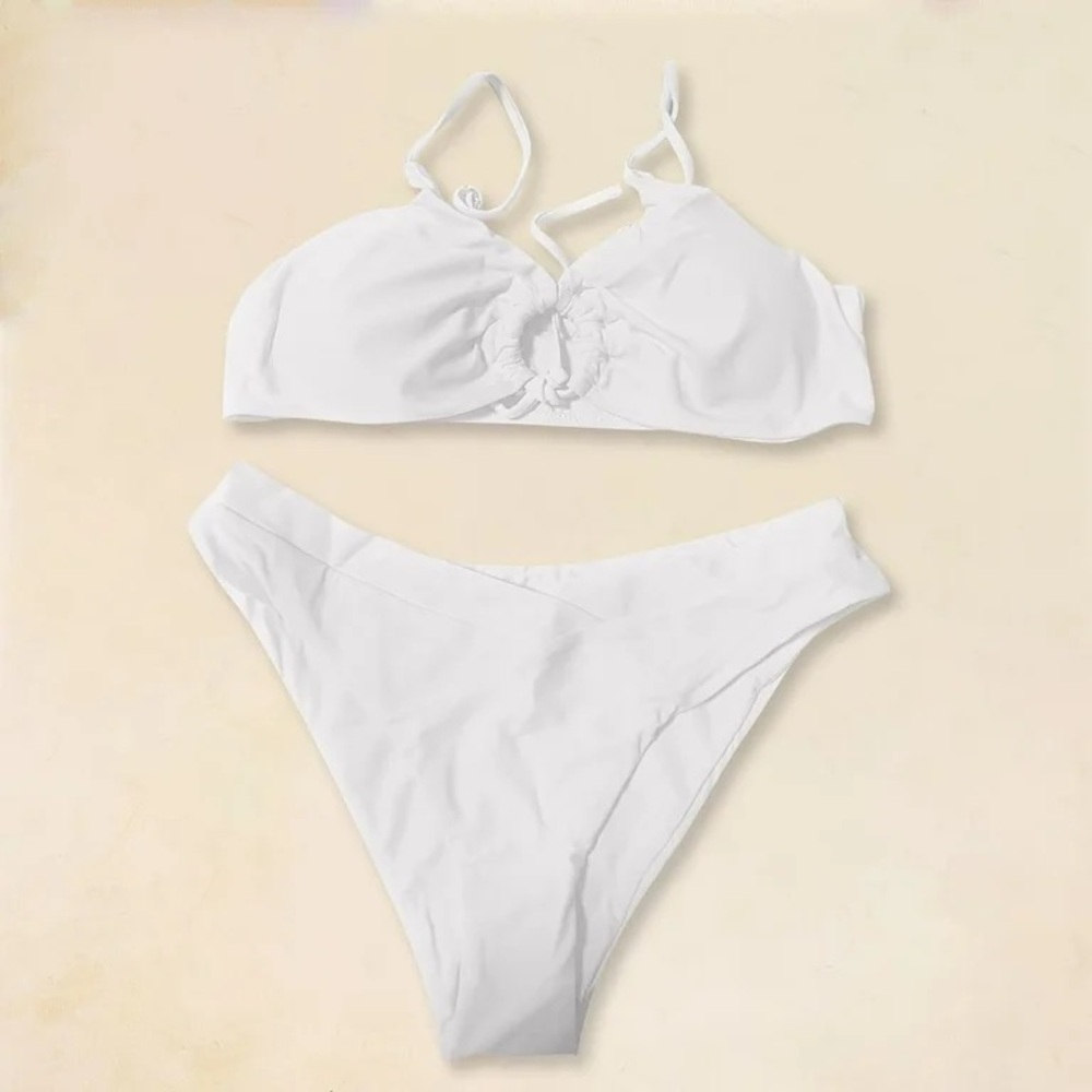 Summer White Bikini Set - Picture 2 of 7